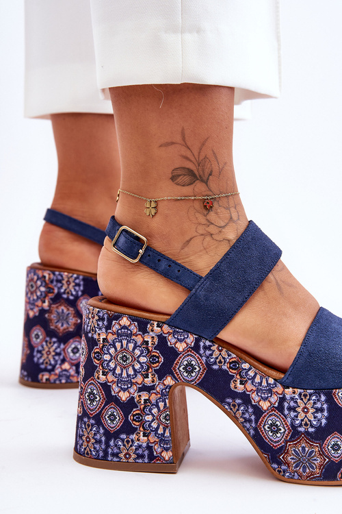 Шкіряні босоніжки Maciejka 06089-17 Темно-синій