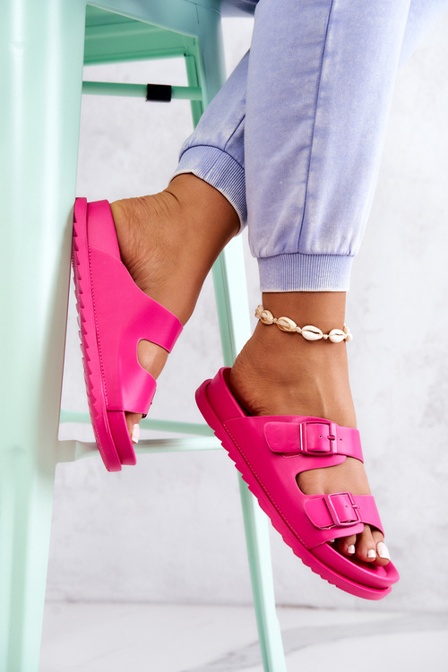 Гумові тапочки з пряжкою Fuchsia Corina