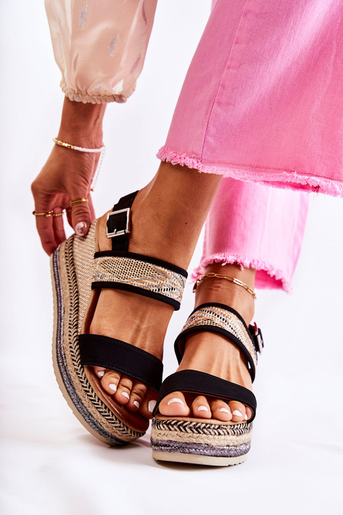 Босоніжки замшеві на танкетці чорні Annabel