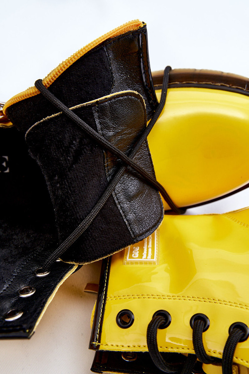 Чоботи жіночі лаковані утеплені GOE II2N4054 Жовті