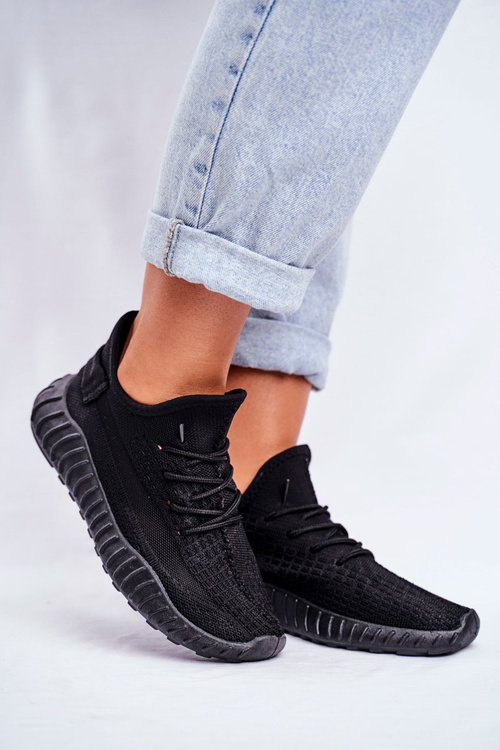 Жіноче спортивне взуття дихаюча чорна Lumiere