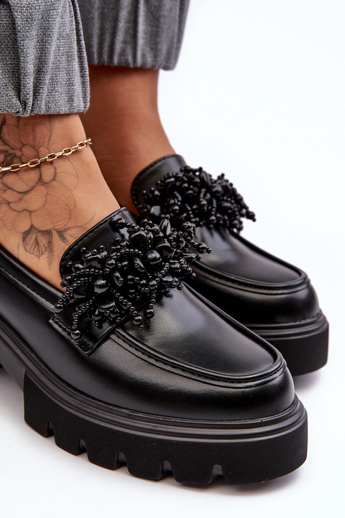 Жіночі шкіряні напівчоботи з декором Renesma чорного кольору