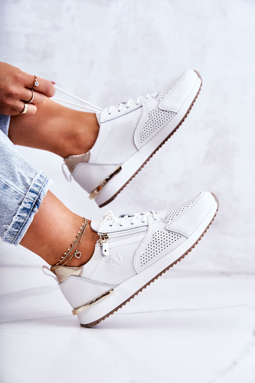 Жіночі спортивні шкіряні кросівки Білі Horessa