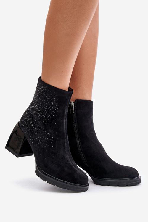 Утеплені жіночі ботильйони на підборах з декором чорні D&A MR880-130