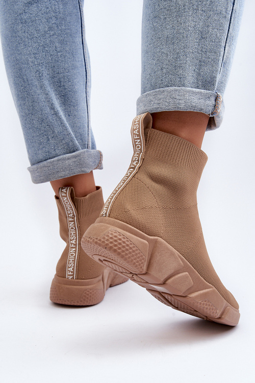 Жіноче спортивне взуття з носком бежеве Zirila