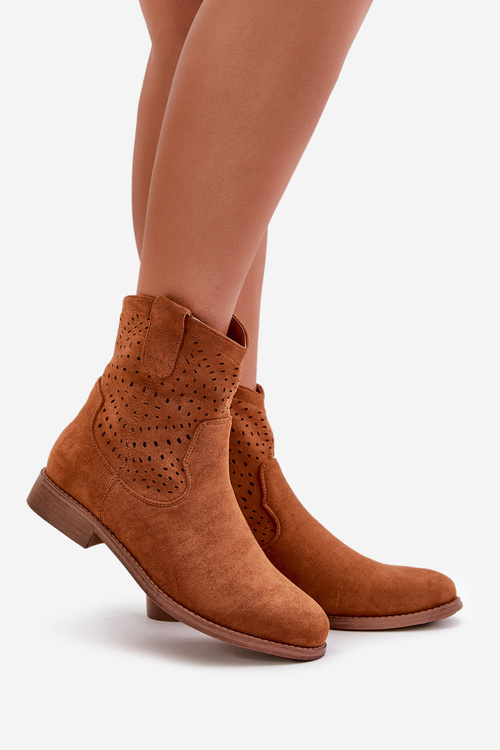 Жіночі ботильйони з перфорацією на плоскій каблуці Camel S.Barski HY42-135