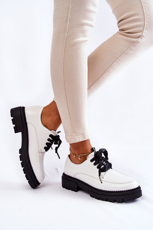 Жіночі шкіряні туфлі La.Fi 210004W-PU Білі