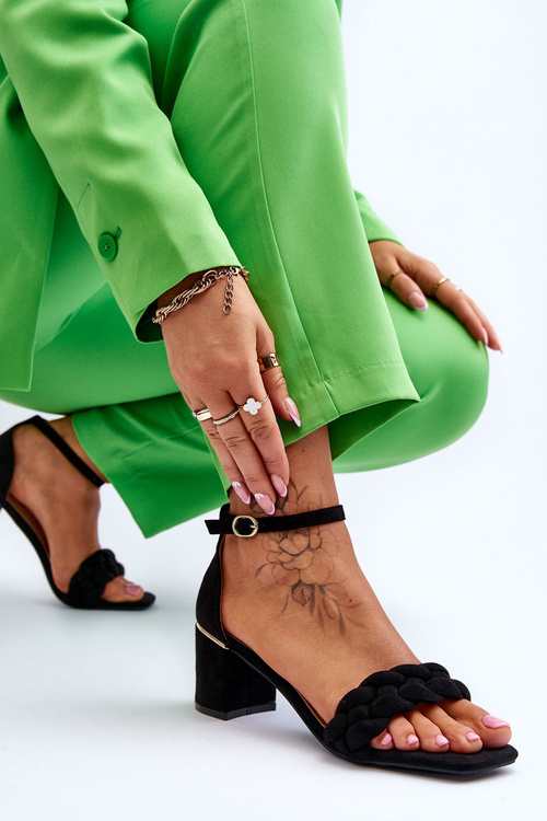 Замшеві босоніжки на високих підборах з декоративною косою Чорні Azela