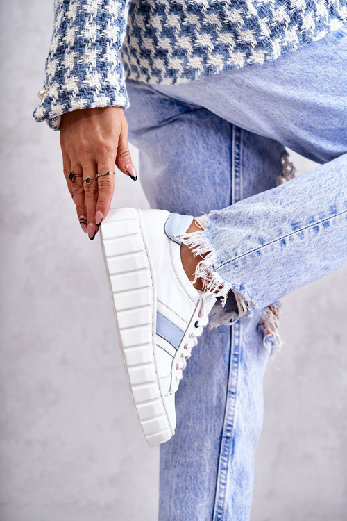 Жіночі спортивні шкіряні туфлі на зв'язці біло-блакитні Ariva