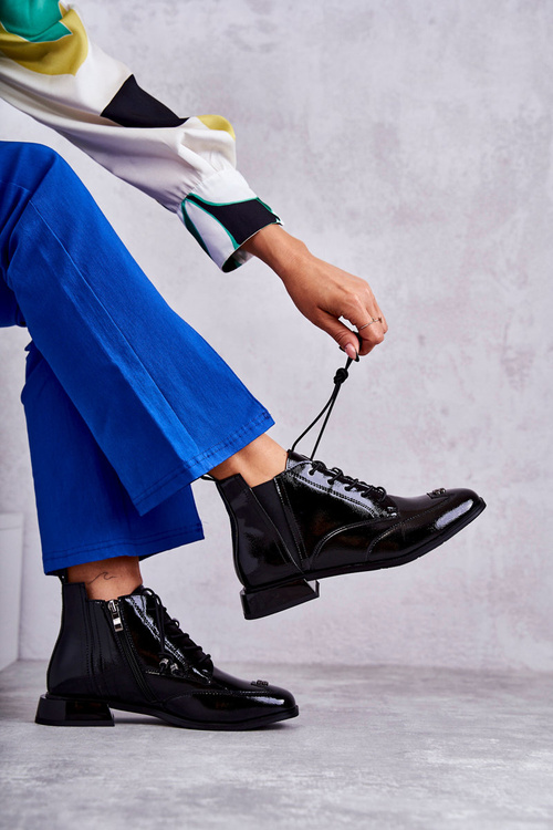 Черевики лаковані з декором Black Betrix