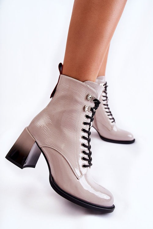 Модні теплі черевики на високих підборах сірі Alisse