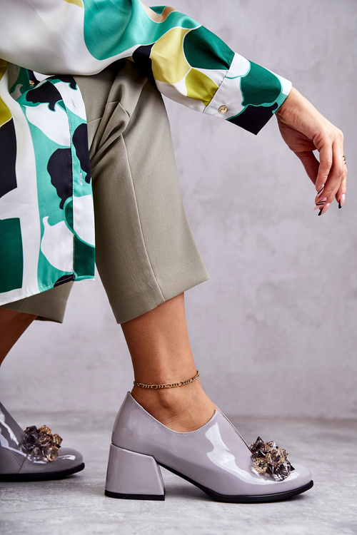 Лаковані шкіряні гладкі туфлі з темним декором сірого кольору Delaver