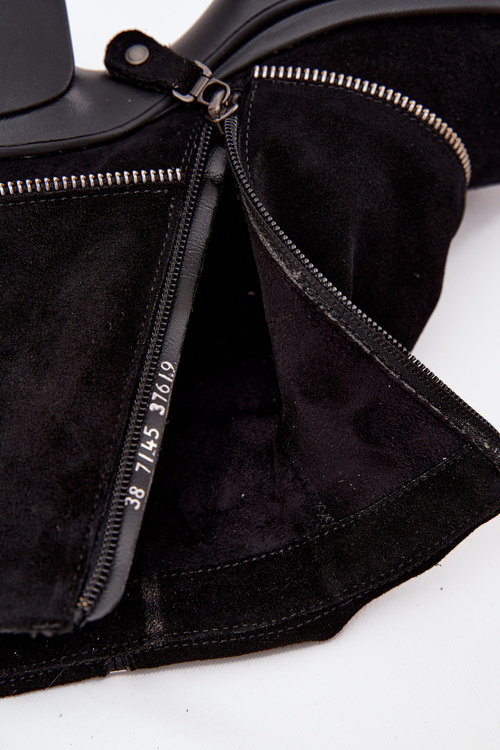 Шкіряні жіночі чоботи з повернутим верхом Maciejka 07145-01 Чорний