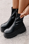 Чоботи на масивній платформі Чорні Florinara