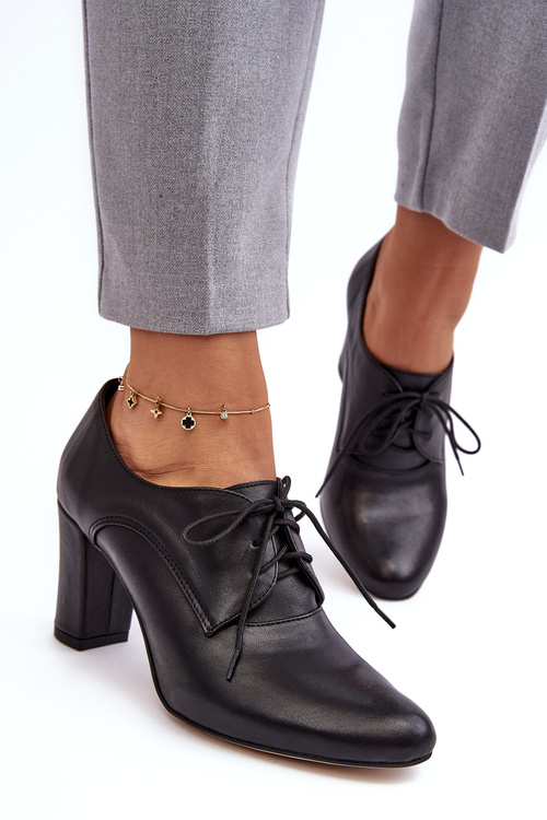 Шкіряні туфлі на підборах Чорні Mavitte