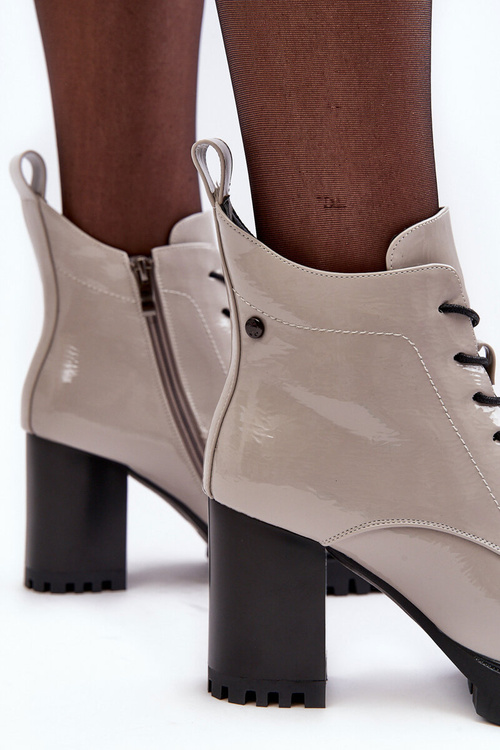 Чоботи лаковані на підборах з утеплювачем світло-сірі SBarski MR870-54