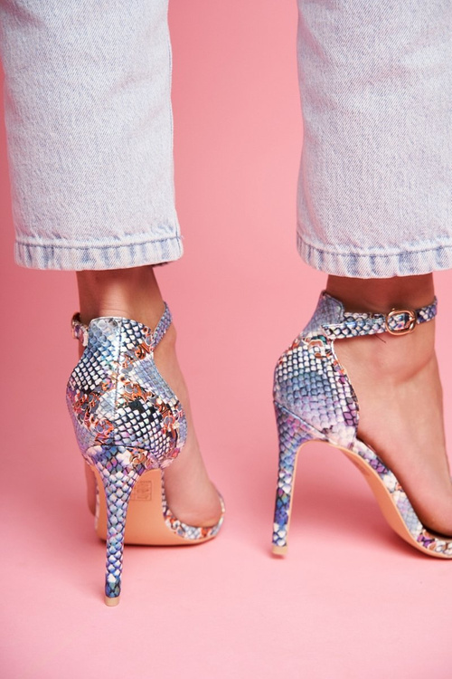 Сині босоніжки Lu Boo зі зміїною шкірою на шпильці