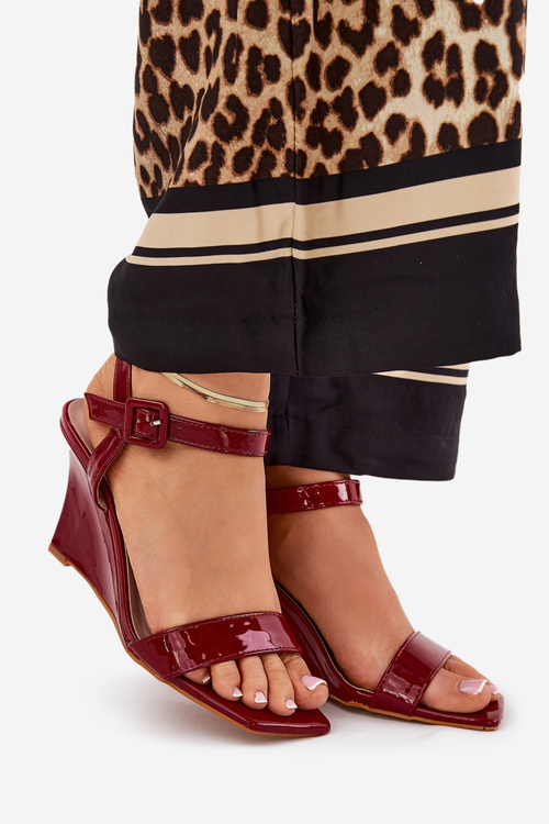 Лакові Жіночі Сандалі На Платформі Бордові Vliraya