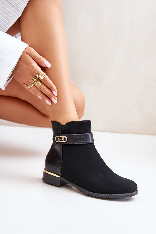 Теплі жіночі чоботи на плоскому каблуці з золотистими деталями бежеві Ravasira