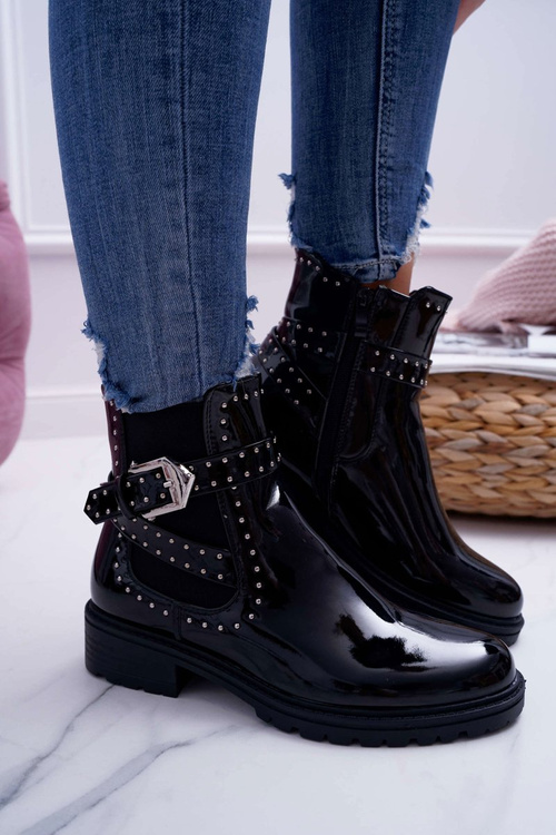 Жіночі чоботи на плоскому каблуці теплі лаковані чорні Verre