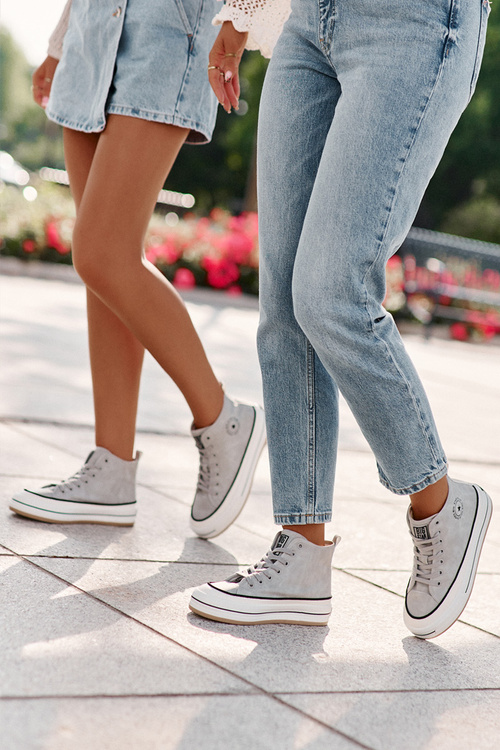 Теплі жіночі кросівки на платформі з еко шкіри Big Star OO274069 Сині