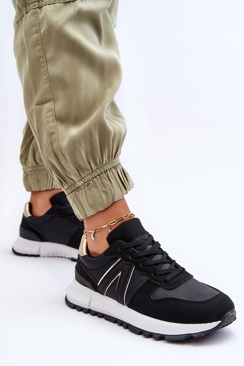 Шкіряне жіноче спортивне взуття Black Kabama