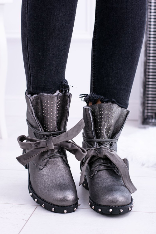 Жіночі утеплені чоботи з шипами і стразами Срібні Neso