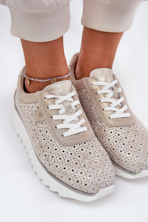 Замшеві перфоровані кросівки на платформі золоті LR51-927