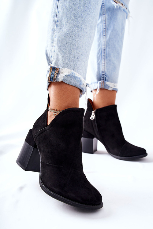 Жіночі чоботи на високих підборах чорного кольору Meliori