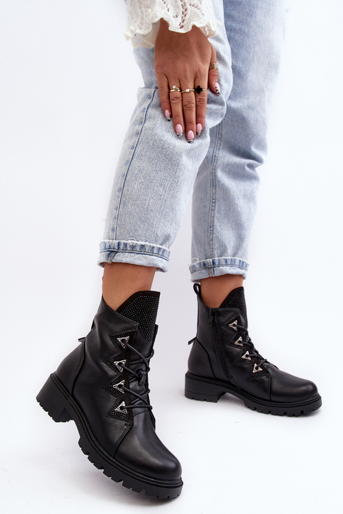 Чорні шкіряні утеплені чоботи зі стразами Gwen SBarski HY93-52A