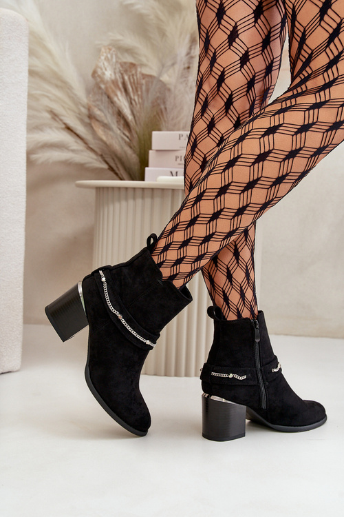 Теплі жіночі ботильйони на підборах з ланцюжком Еко Замша Чорні Hanalen