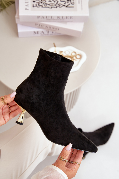 Жіночі черевики на шпильці Еко замшеві з гострими носками Чорні Irithare