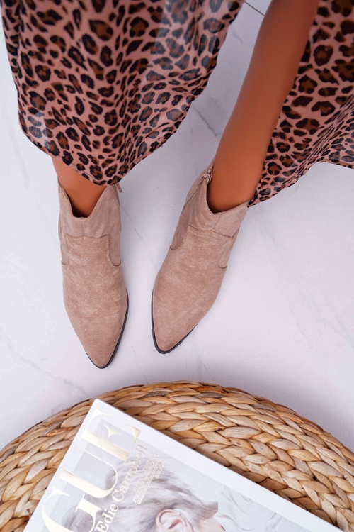 Жіночі чоботи на плоскій підошві бежеві Umberco