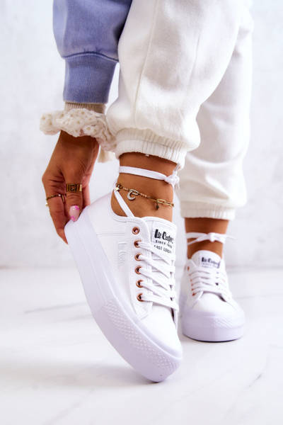 Жіночі кросівки Lee Cooper LCW-22-31-0890L Білі