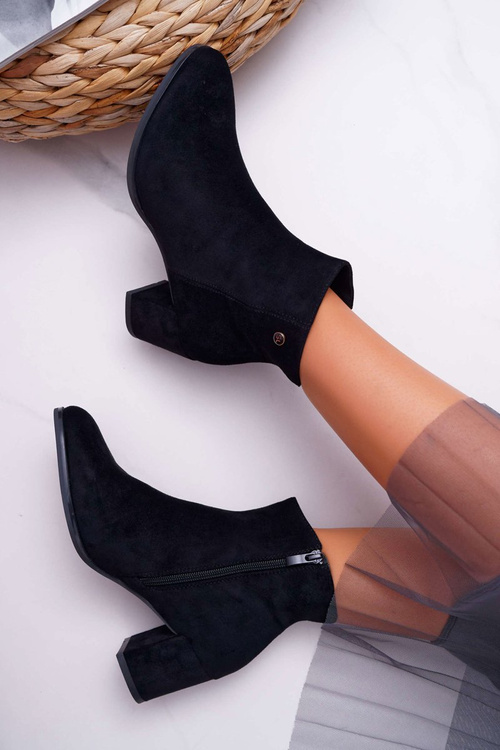 Чоботи жіночі на підборах Sergio Leone чорні BT520