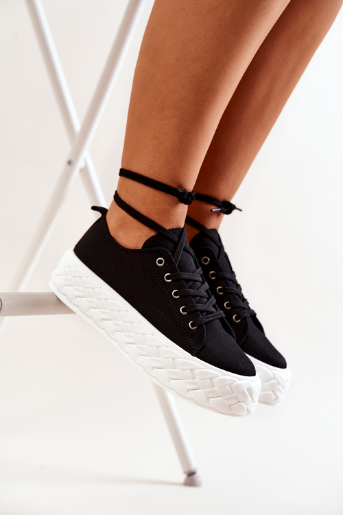 Кросівки на масивній платформі чорно-білі Suzane