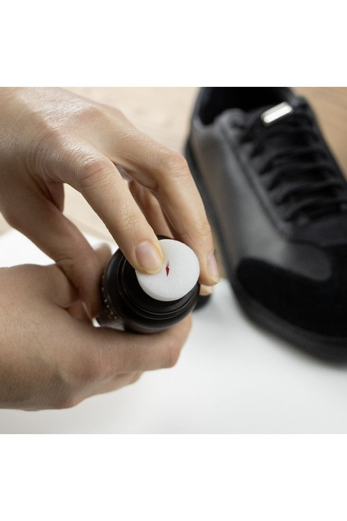 COCCINE BLACKENER Чорний Рідкий Коректор 75g