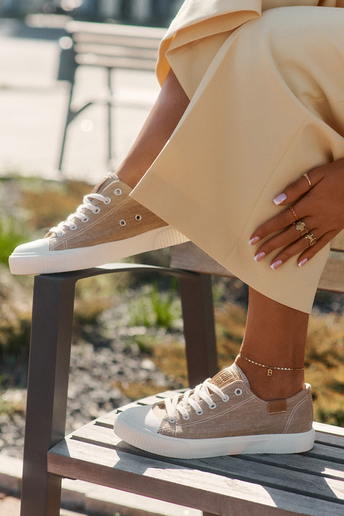 Жіночі Текстильні Кросівки Big Star RR274795 Бежеві