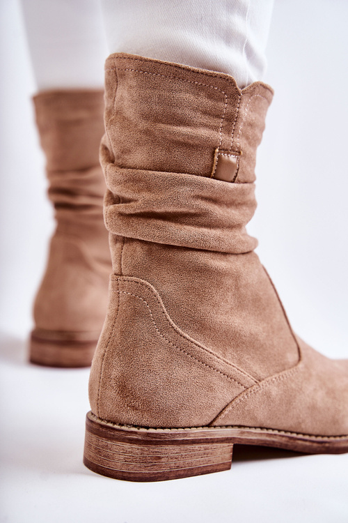 Жіночі гофровані замшеві чоботи бежеві Joanne