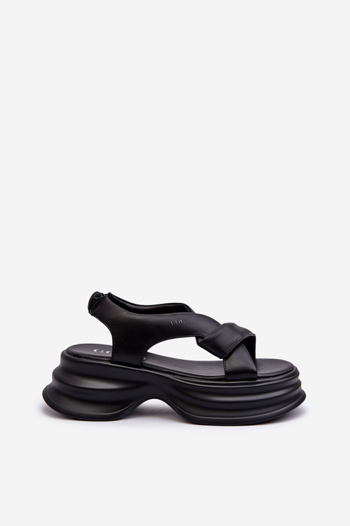 Чорні замшеві босоніжки на танкетці Zazoo 2743