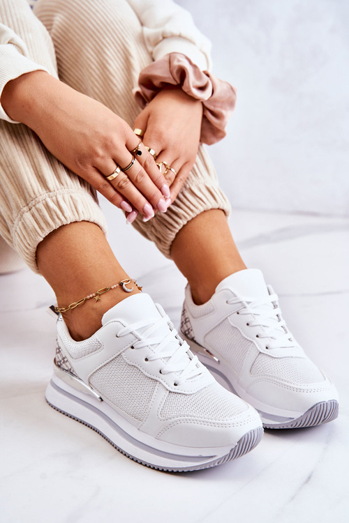 Жіночі класичні спортивні туфлі на танкетці білі Advanced