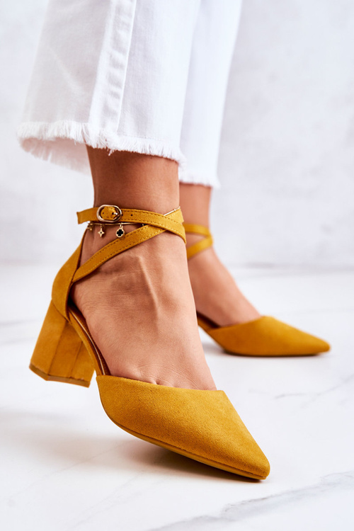 Жіночі туфлі на шпильці Yellow Cosmo