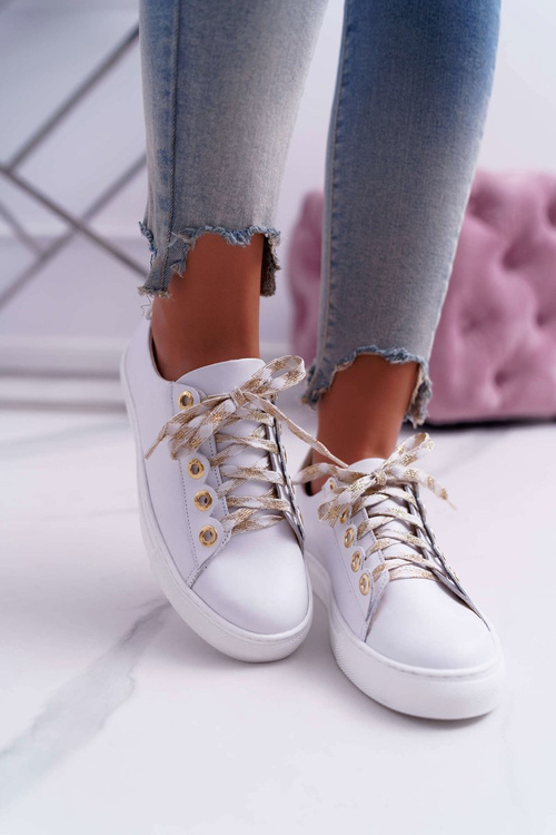 Жіночі шкіряні кросівки білі Viss