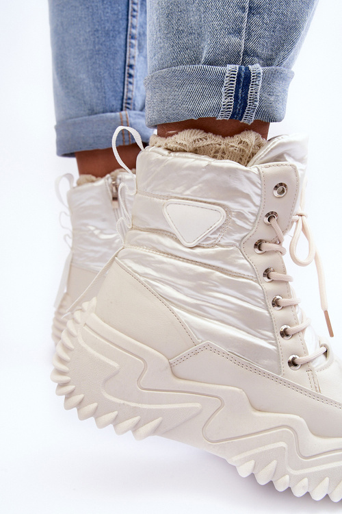 Чоботи утеплені на масивній платформі світло-бежеві Lanleh