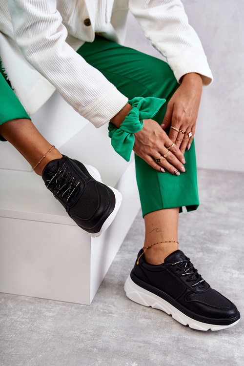 Жіноче шкіряне спортивне взуття чорного кольору Camrose