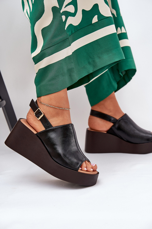 Жіночі Сандалі З Еко Шкіри На Платформі І Каблуках Чорні Leaniria