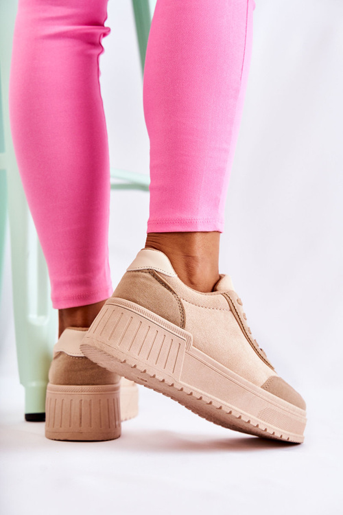 Жіночі спортивні замшеві туфлі бежеві Segurro