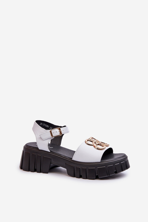 Білі жіночі шкіряні босоніжки з золотим декором Vinceza 7910