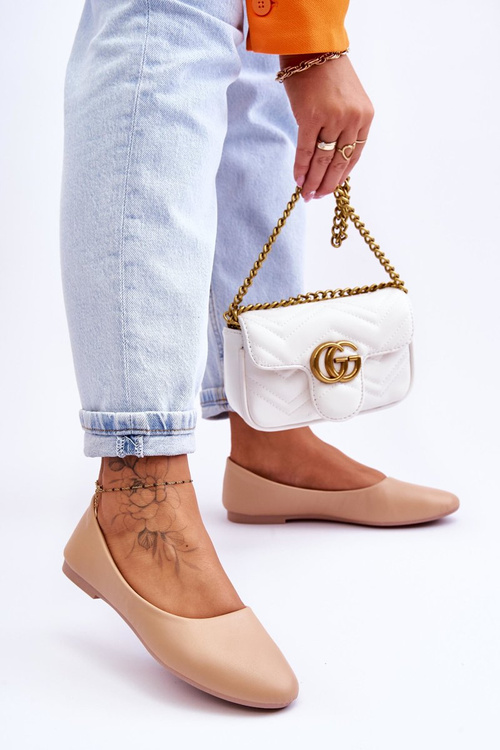 Шкіряні класичні бежеві балетки Stacee