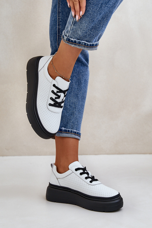 Жіноче спортивне взуття на платформі натуральна шкіра білі 41470 Vinceza